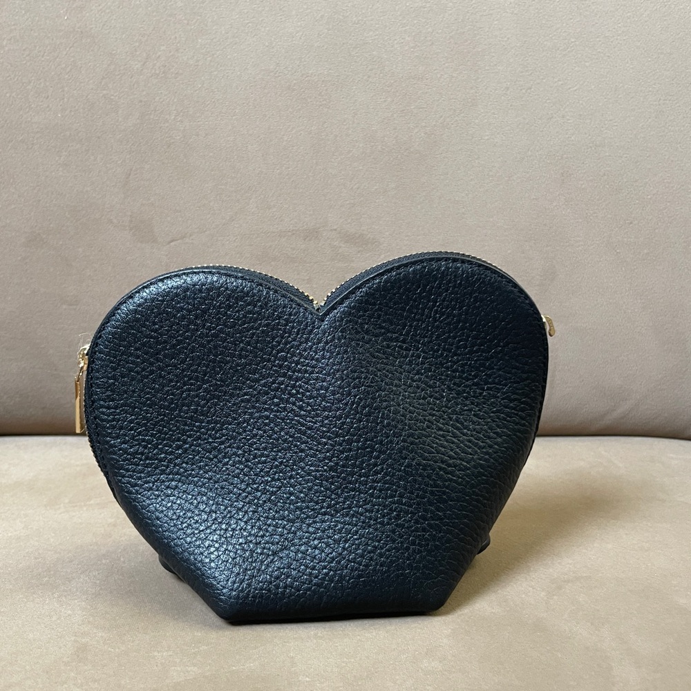 Cuyana Black Heart-Shaped Leather Cosmetic Bag
